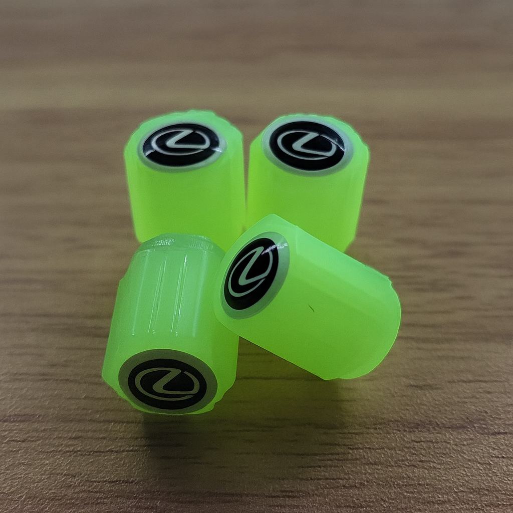 4 Darabos Világító Szelepsapka Készlet