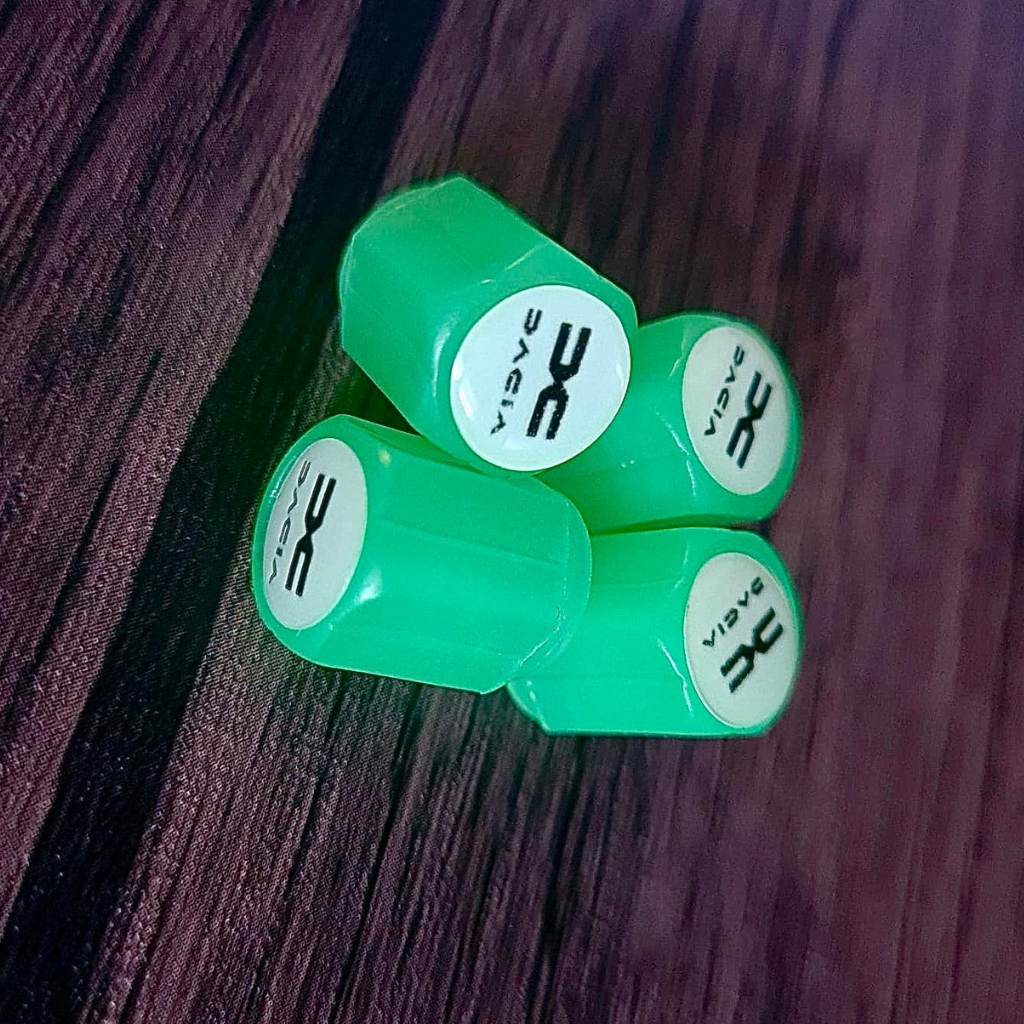 4 Darabos Világító Szelepsapka Készlet