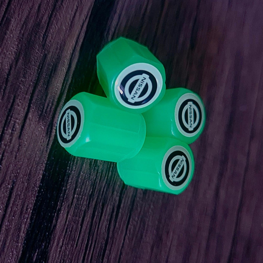 4 Darabos Világító Szelepsapka Készlet