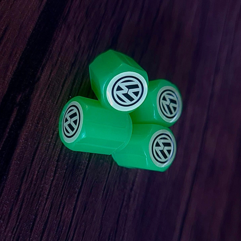 4 Darabos Világító Szelepsapka Készlet