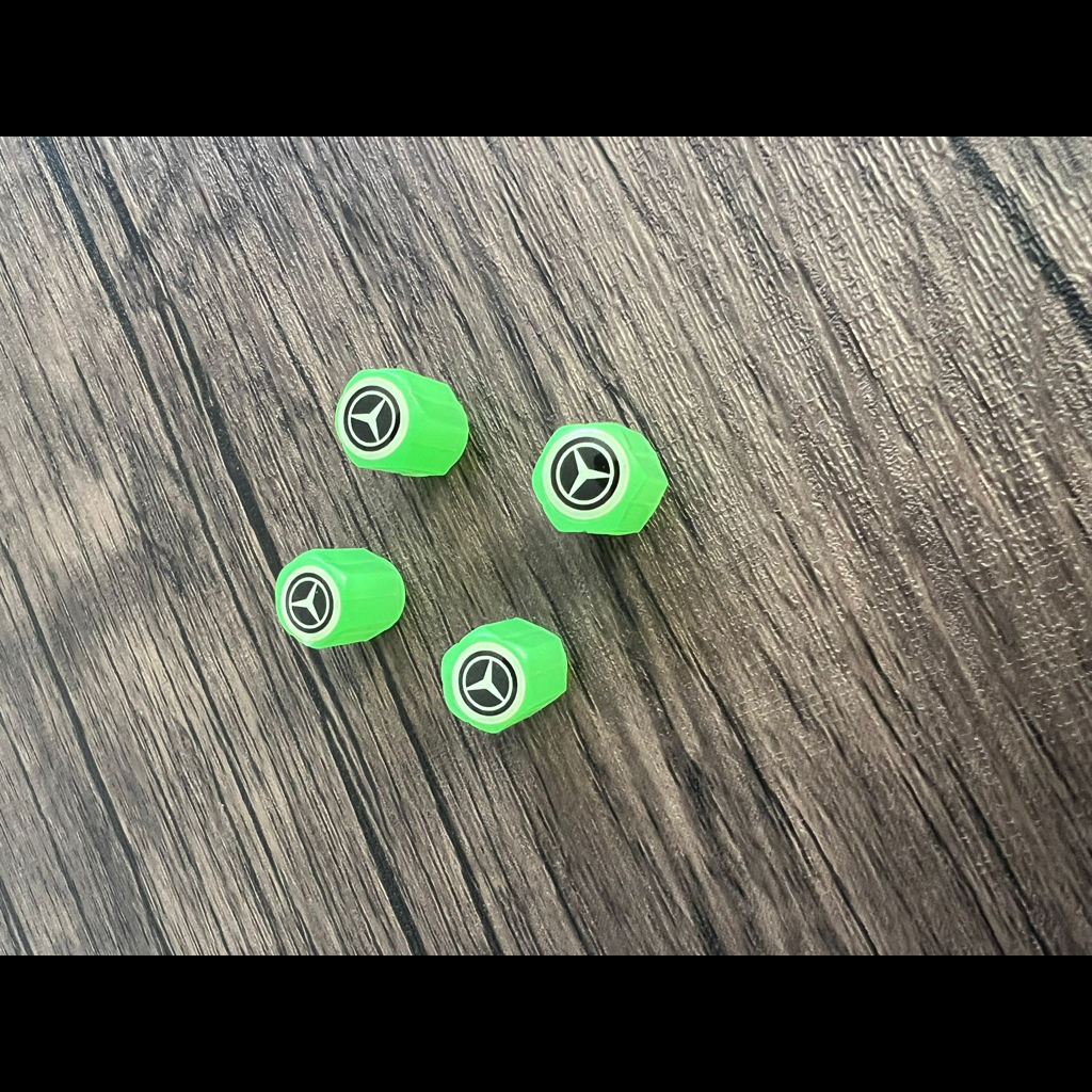 4 Darabos Világító Szelepsapka Készlet